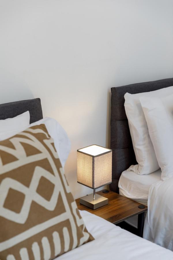 Serenity Square - Wow Location Central Brighton Sleeps 4 ภายนอก รูปภาพ